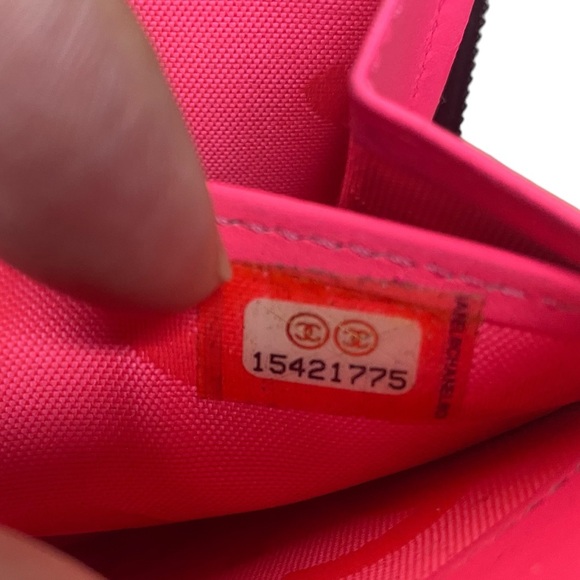 Authentic Black Calfskin Quilted Cambon Ligne Long Zip Around Wallet - Picture 13 of 15